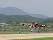 <p>Footage showing first flight of T-50 Golden Eagle on 20 August 2002 at Sacheon AB, South Korea.</p>